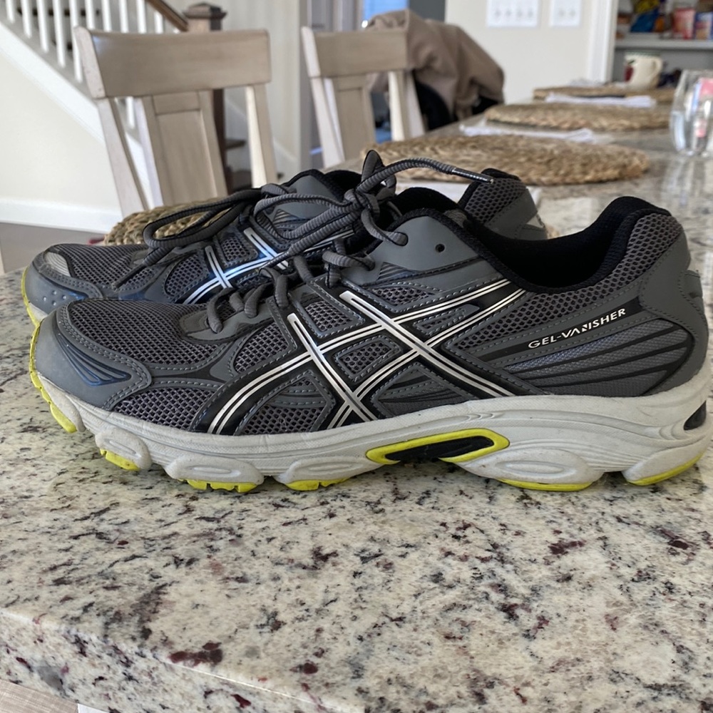 Gently used ASICS